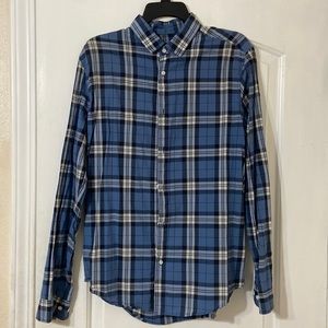 Men’s H&M blue long sleeve, plaid button up shirt